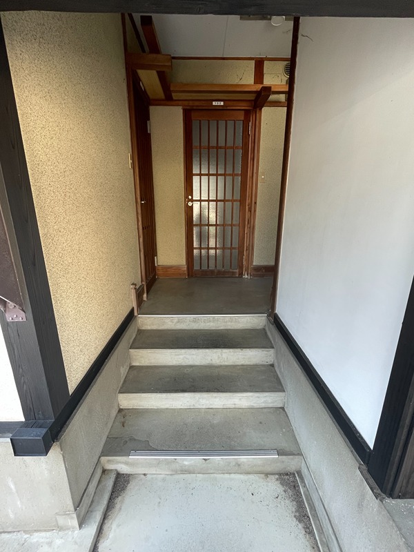 五月乙女ハイツ 玄関