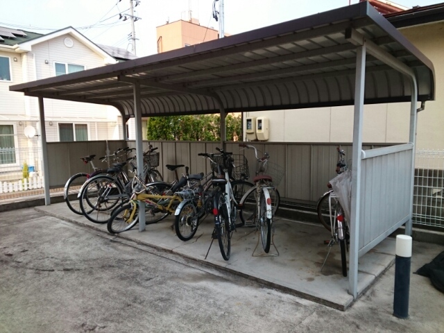 イストＡ その他