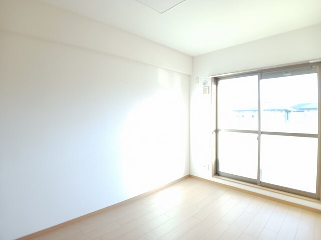 グランソレイユ西中央 その他