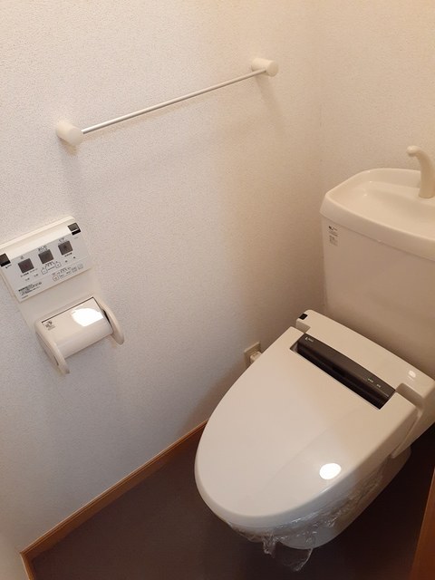 ノーヴァ壱番館 トイレ