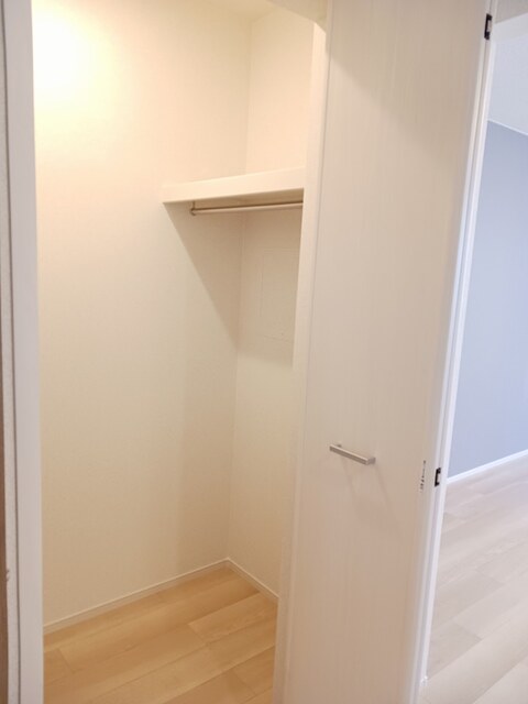 ドミールオカマエ　Ａ 収納