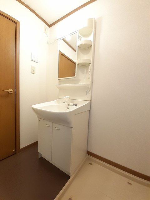 クレールレジェルテ 洗面所