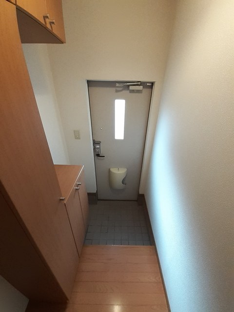 クレールレジェルテ 玄関