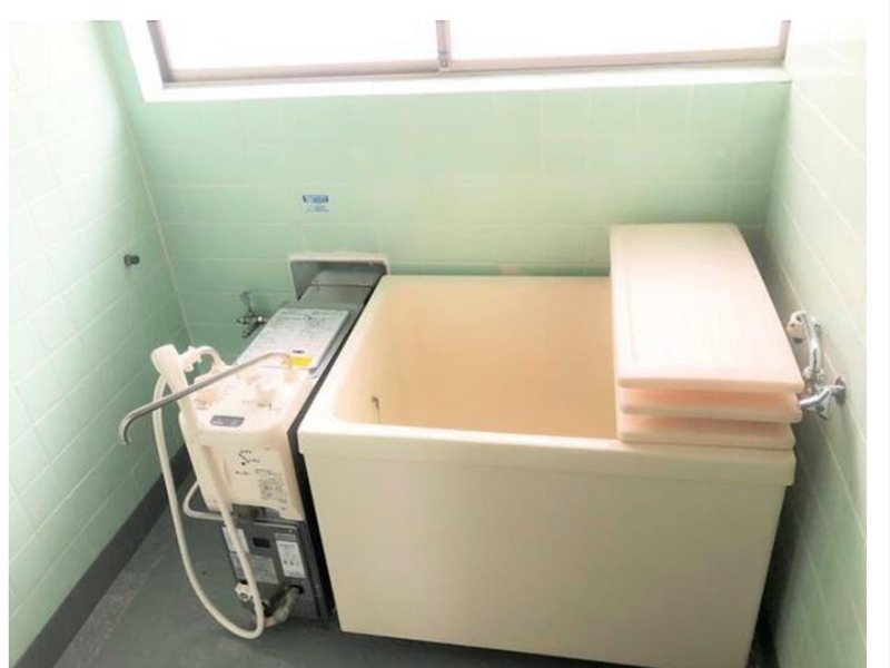 鈴木東浜町事務所 風呂画像