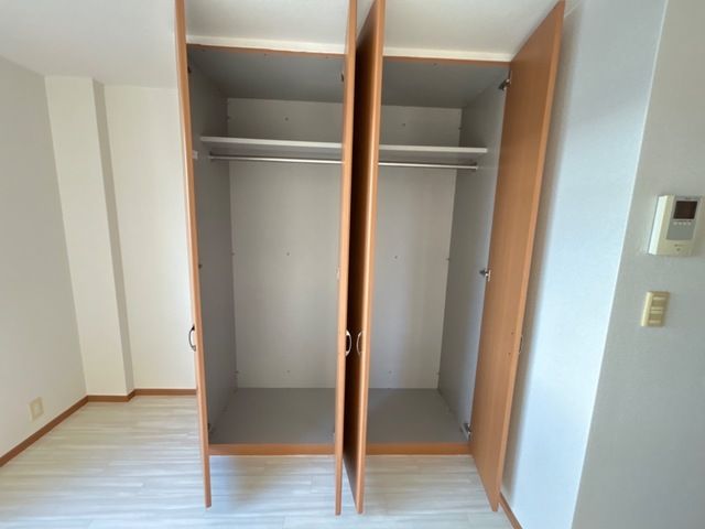 コンフィード原島 リビング