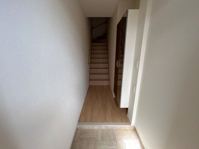 オールド　フォレスト 玄関