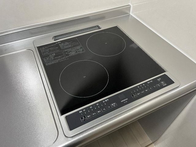 サルドゥ　レ　ユニオン キッチン