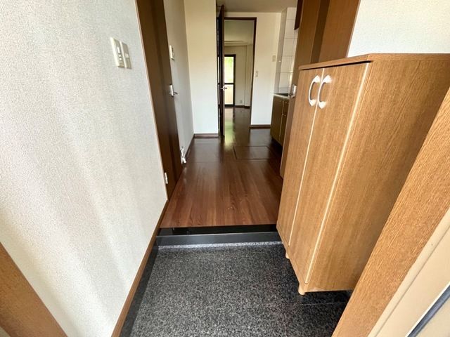 フロイデＢ 玄関