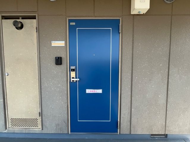 フロイデＢ 玄関