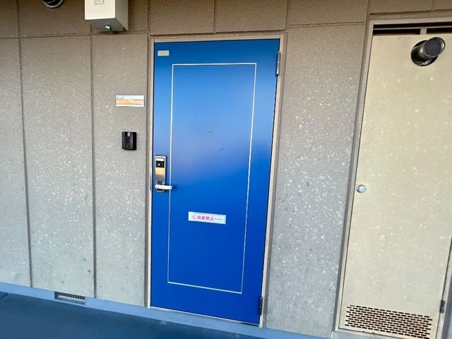 フロイデＢ 玄関