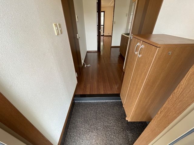 フロイデＢ 玄関