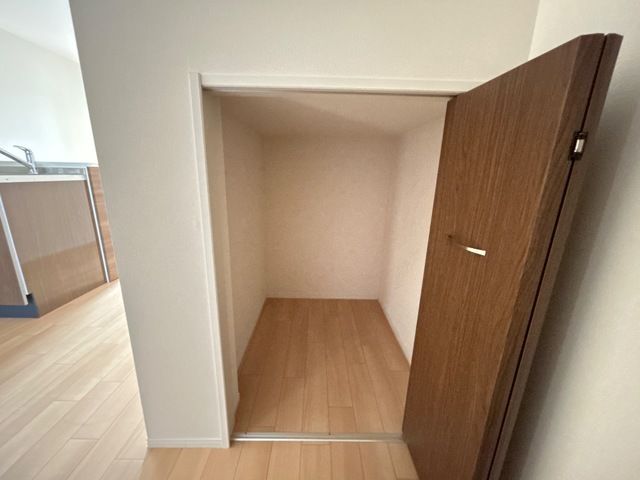 グレイスリー 収納
