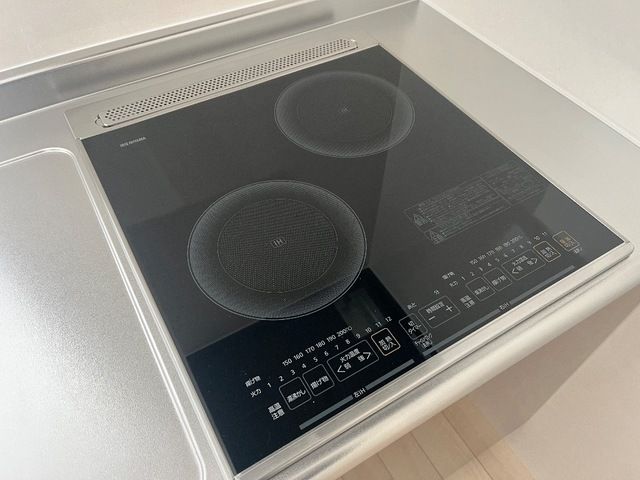ドゥ　シェルポン キッチン