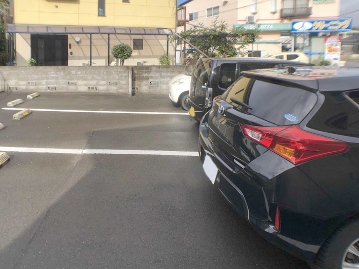 グレースコートミレーニアＢ 駐車場