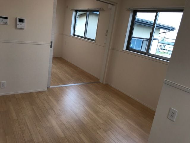 アーバンハウス リビング
