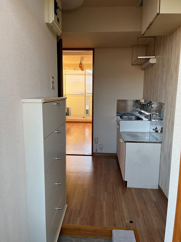 アティック郡山 玄関