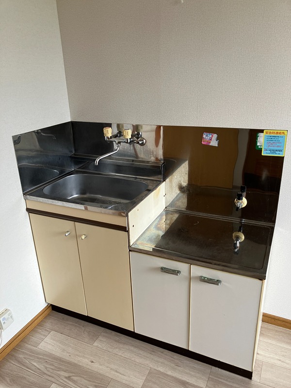 アティック郡山 キッチン