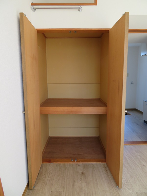 アティック郡山 収納