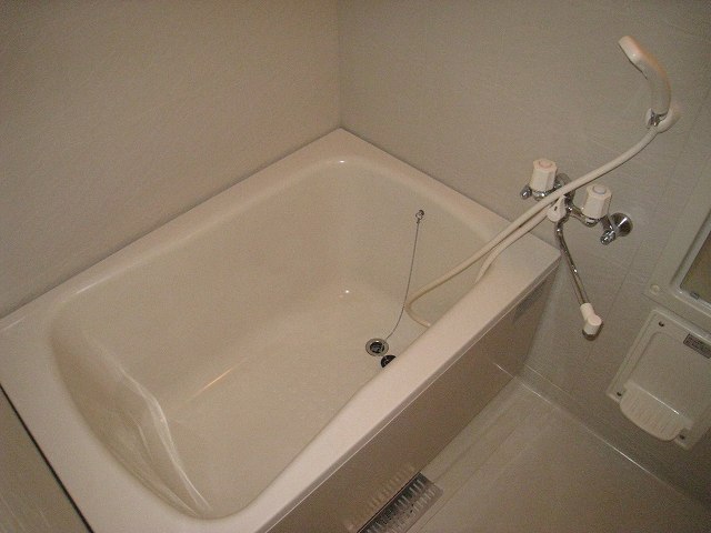 サンフローラＡ 風呂画像
