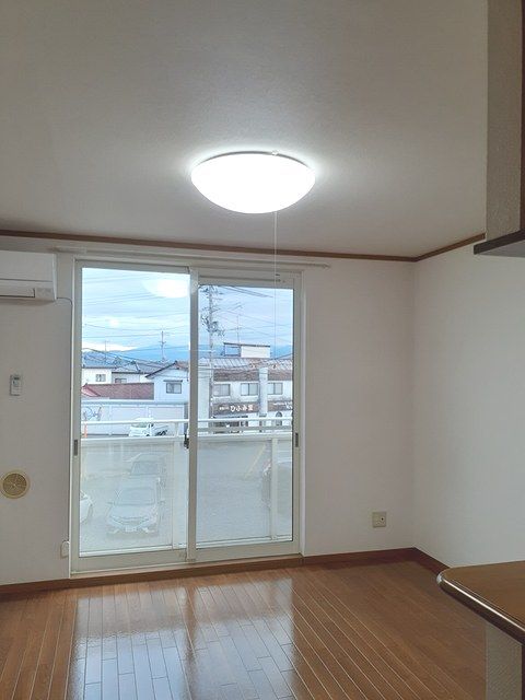 アンソレイユアオキⅡＢ リビング
