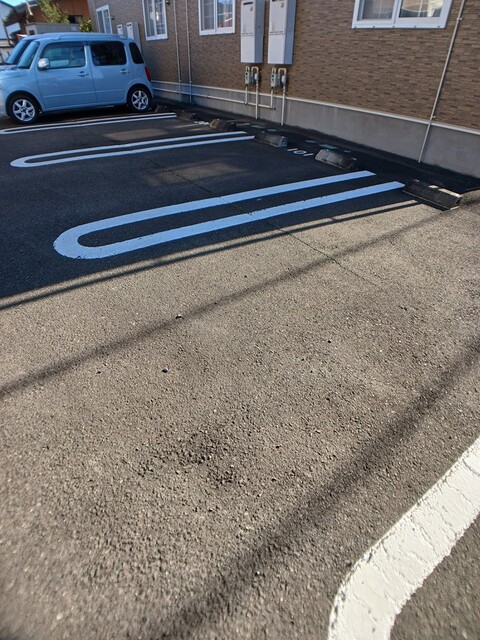 メゾンアルファⅠ 駐車場