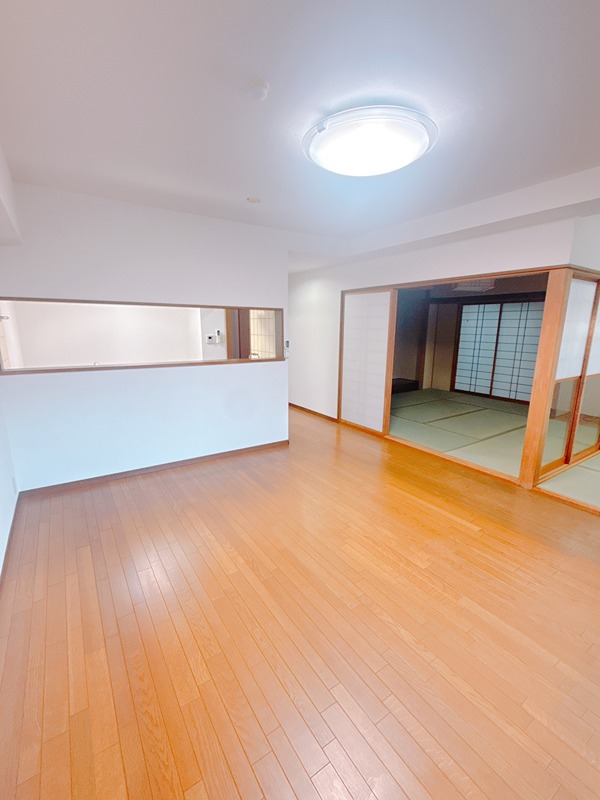 ライオンズマンション仲間町 リビング