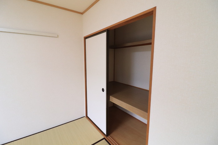 メゾンドルチェ　Ｂ 収納