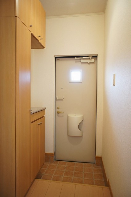 福島県伊達市沓形 玄関