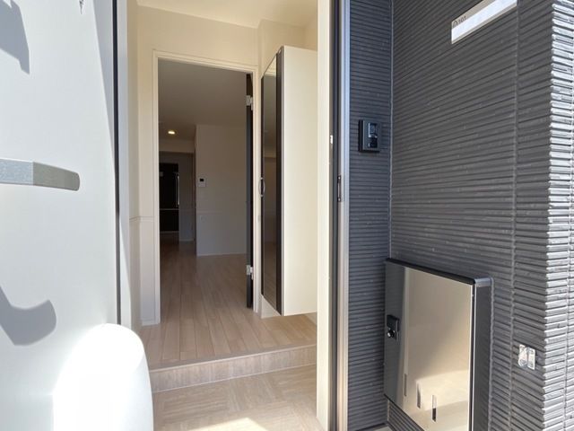 グランディス　KUU　Ⅰ 玄関