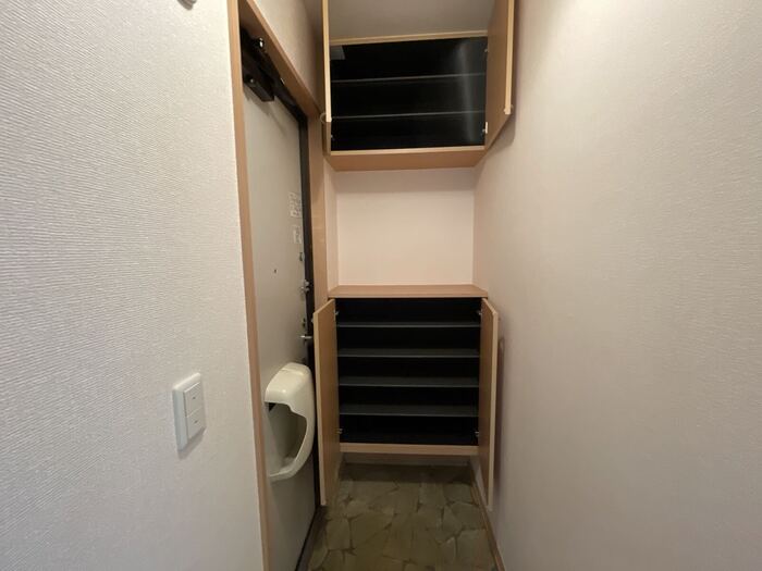 アロサール　Ｂ 玄関