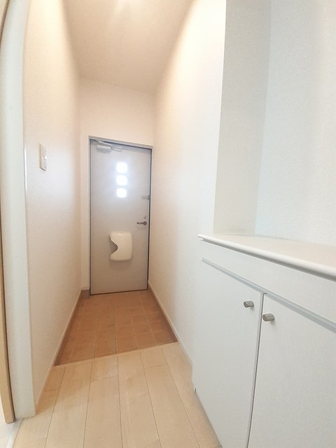 福島県福島市笹谷石田 玄関