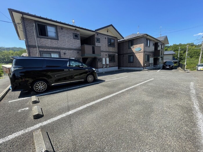 ボヌール　ドゥ 駐車場