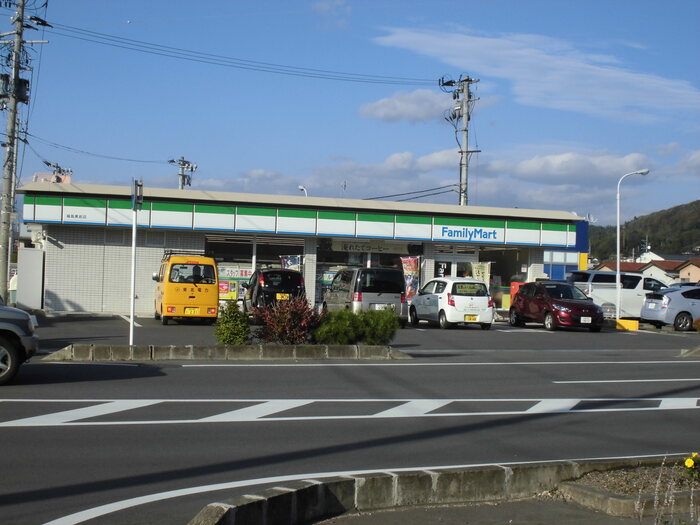 メナー　Ｂ 駐車場