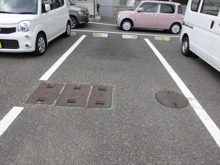 リバークレスト　Ⅱ 駐車場