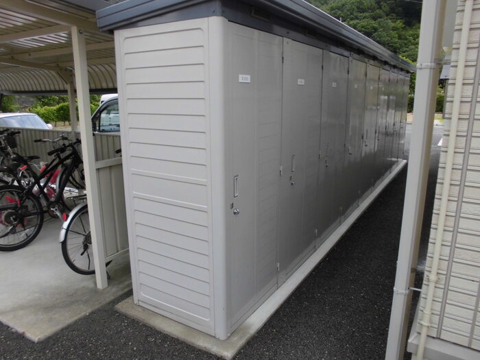 リバークレスト　Ⅱ 駐車場