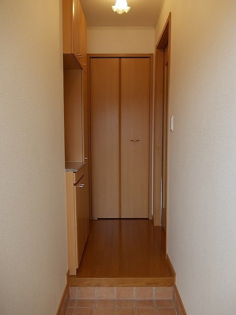 福島県福島市小倉寺八月内 玄関