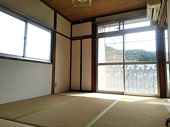 小倉寺コーポ ベッドルーム