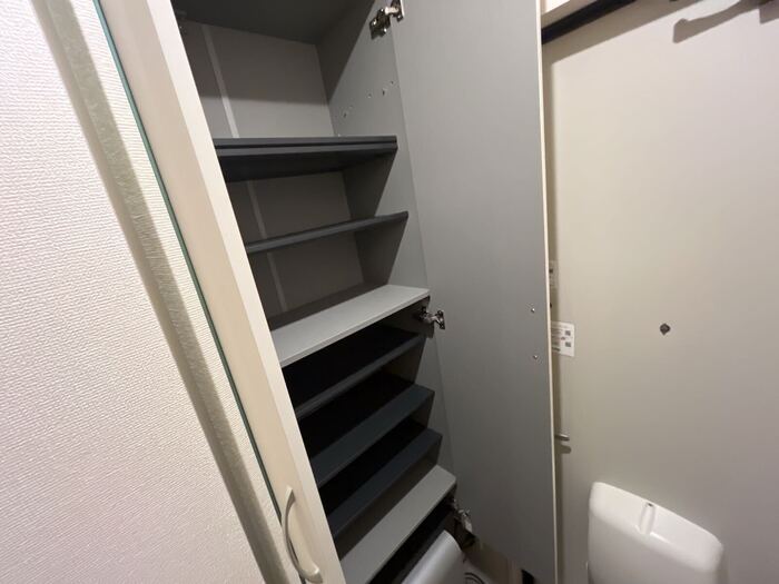 腰浜リバーサイド 収納