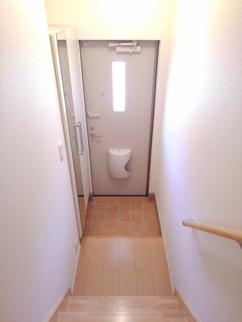福島県福島市丸子石名田 玄関