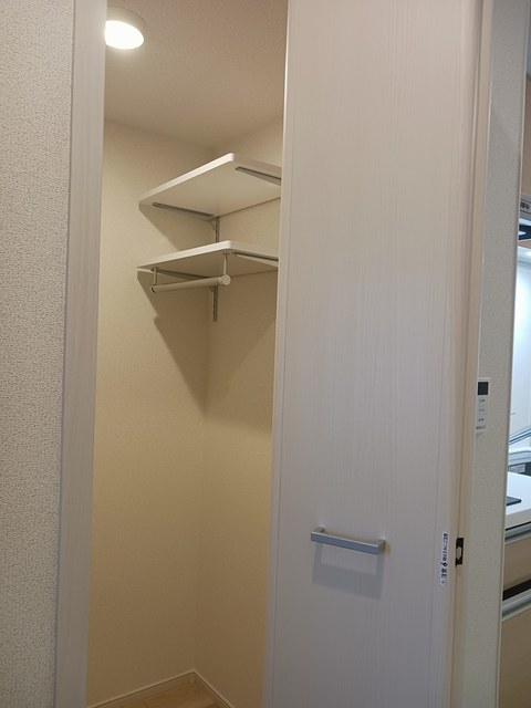 福島県福島市笹谷稲場 収納
