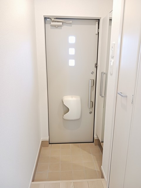 福島県福島市笹谷稲場 玄関