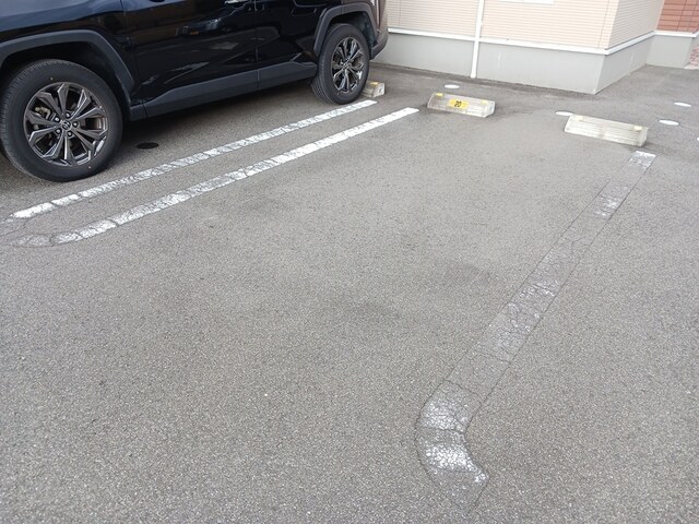 福島県福島市大森宮ノ前 駐車場