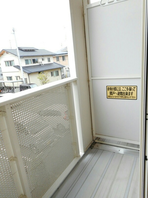 福島県福島市南矢野目道下 ベランダ