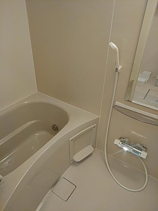 Ｄ－ｒｏｏｍ鳥谷野 風呂画像