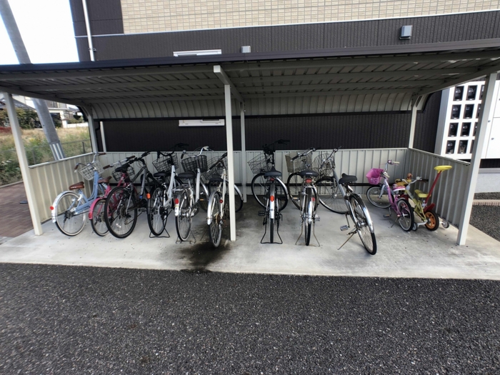 Ｇｒａｃｅ　Ｃｏｕｒｔ　Ｂ 駐車場