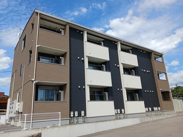 福島県福島市鳥谷野道光内 外観