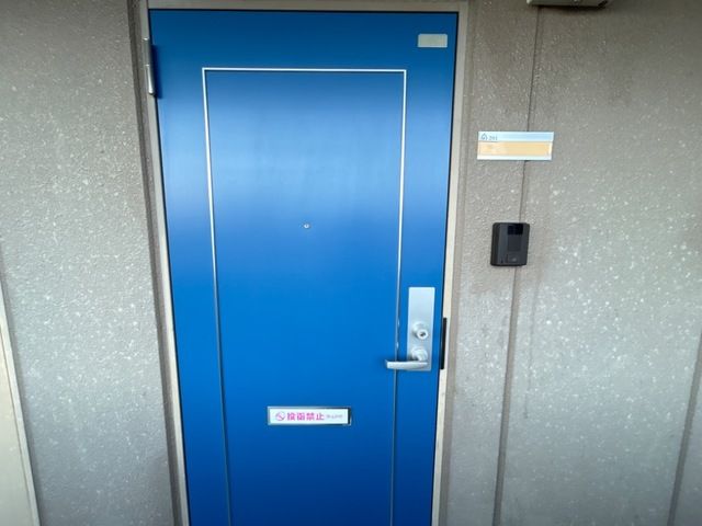 フロイデＢ 玄関