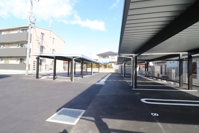 セレスティア野田Ⅱ 駐車場