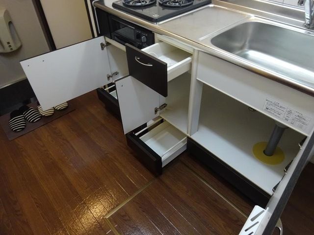 ヴァン　ドゥ　アベニュ キッチン