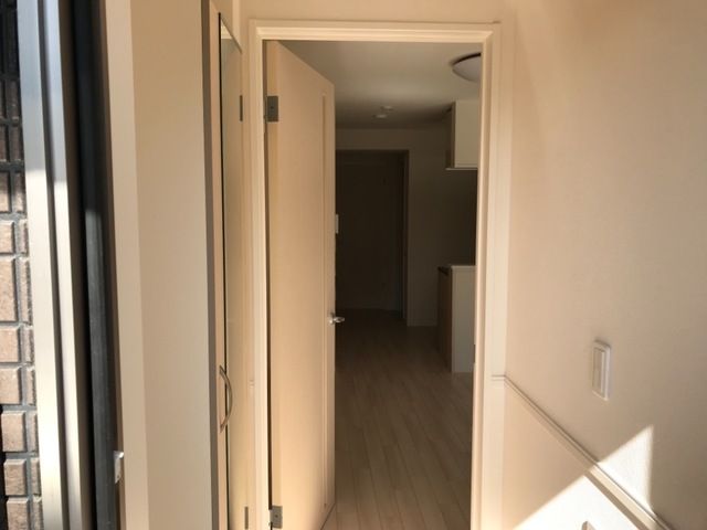 D・Cスクエア 玄関